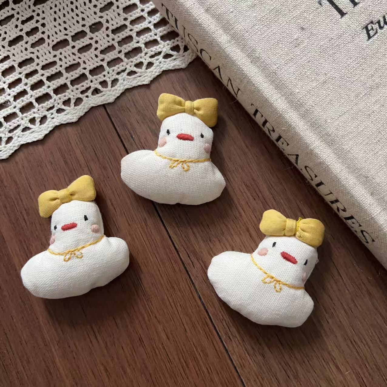 ตุ๊กตาเป็ดน้อยสีเหลืองน่ารัก ท - Summer Duck Clothing บทวิจารณ์และราคา